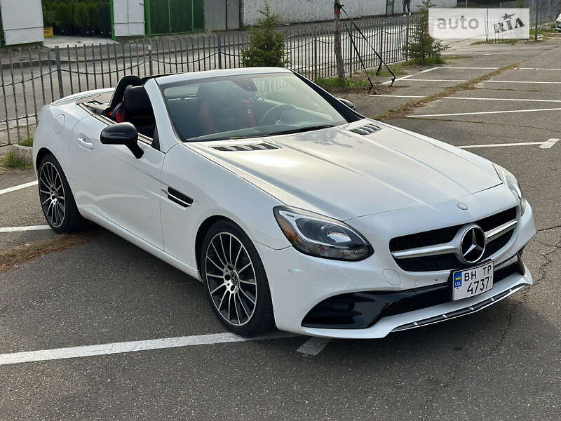 Mercedes-benz Slc 300 (2017)