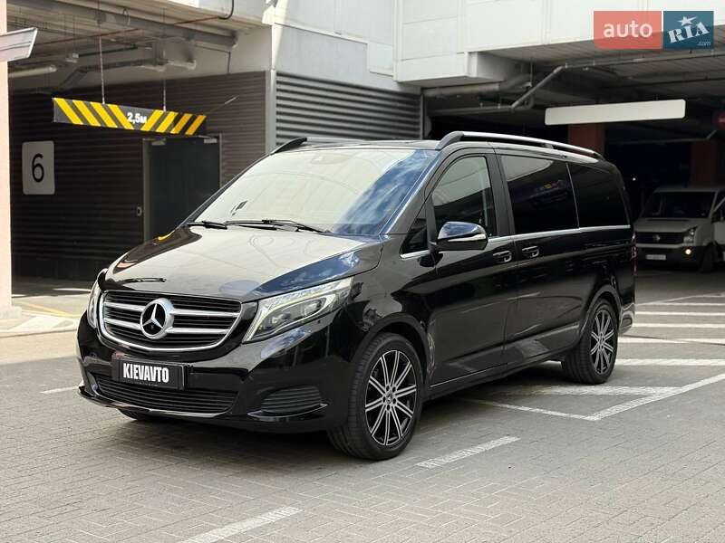 Mercedes-benz V-class (2014)