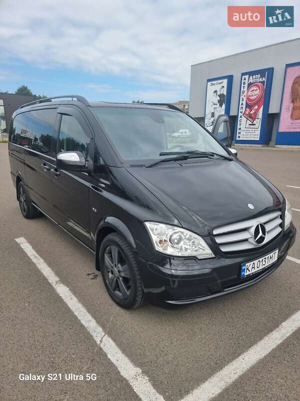 Mercedes-benz Viano (2011)