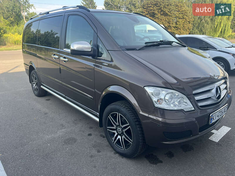 Mercedes-benz Viano (2012)