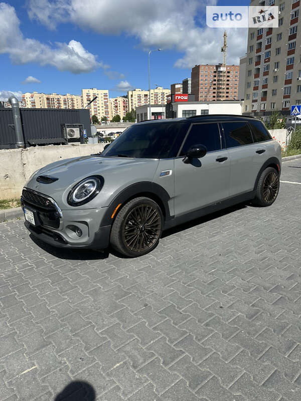 Mini Cooper clubman (2016)