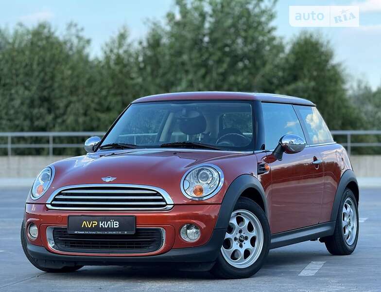 Mini One (2011)