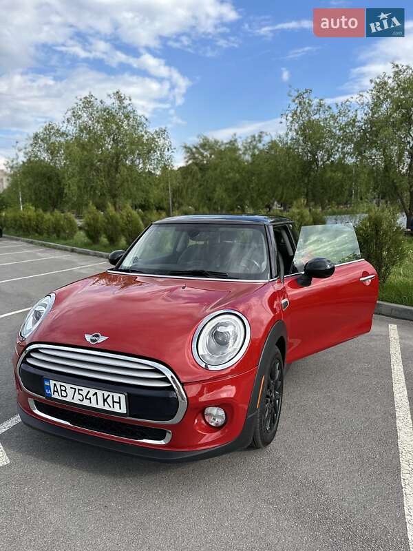 Mini Cooper (2014)