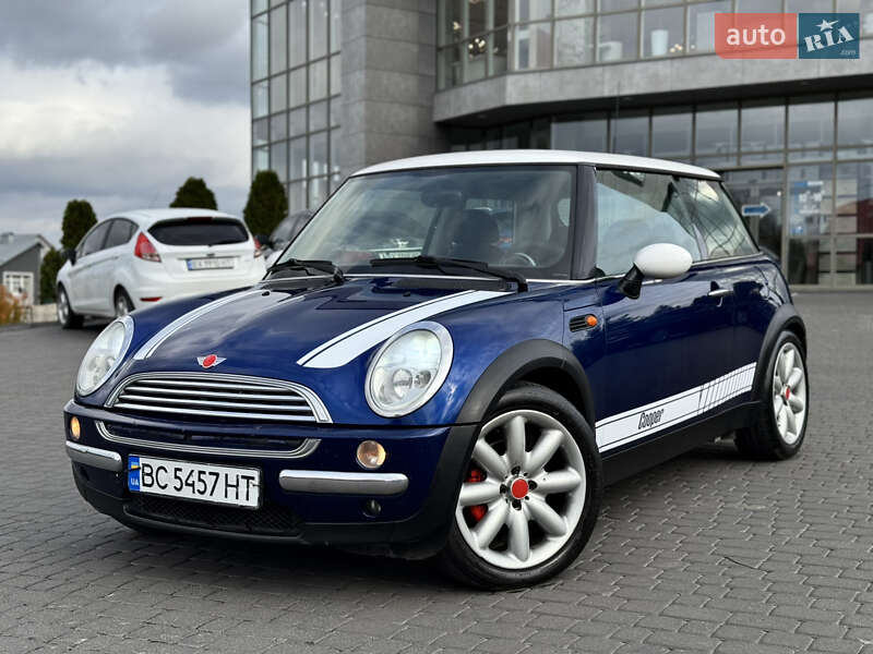 Mini Hatch (2004)