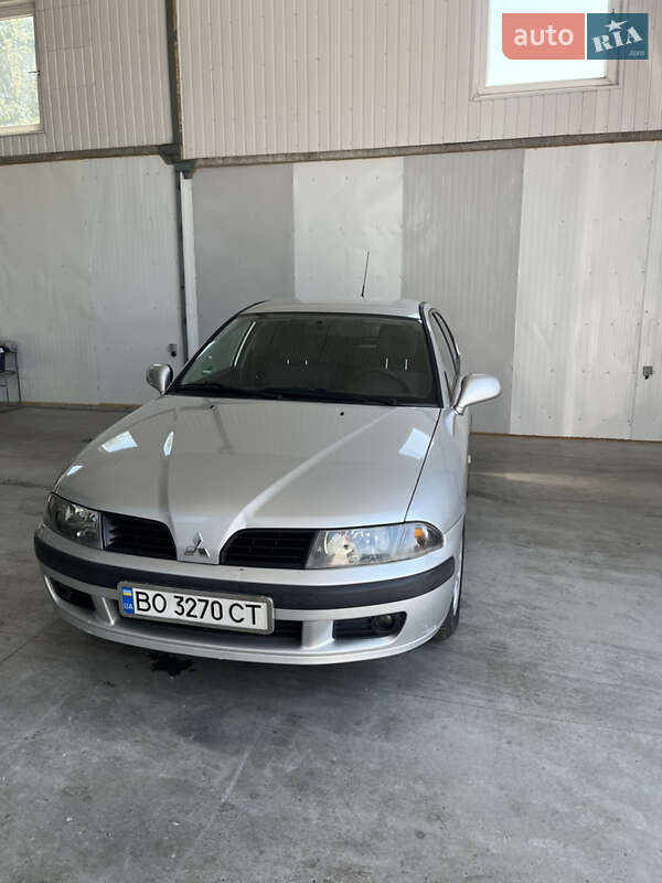 Mitsubishi Carisma (2003)