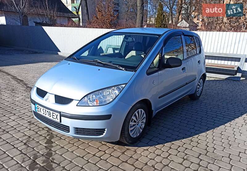 Mitsubishi Colt (2005)