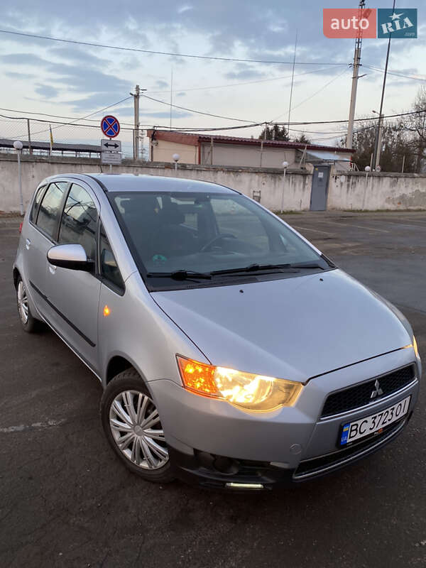 Mitsubishi Colt (2011)