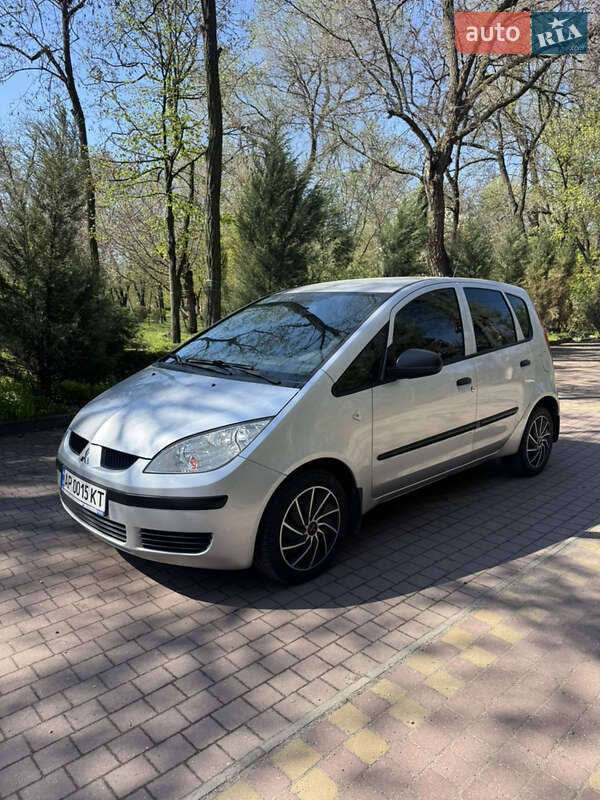 Mitsubishi Colt (2007)