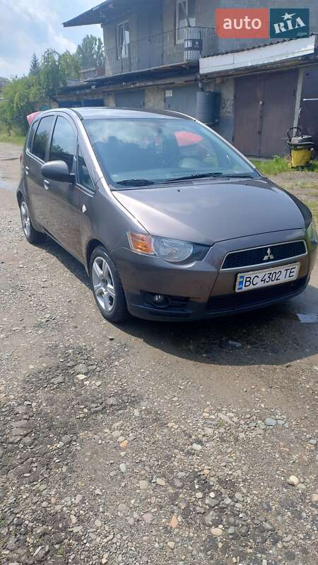 Mitsubishi Colt (2011)