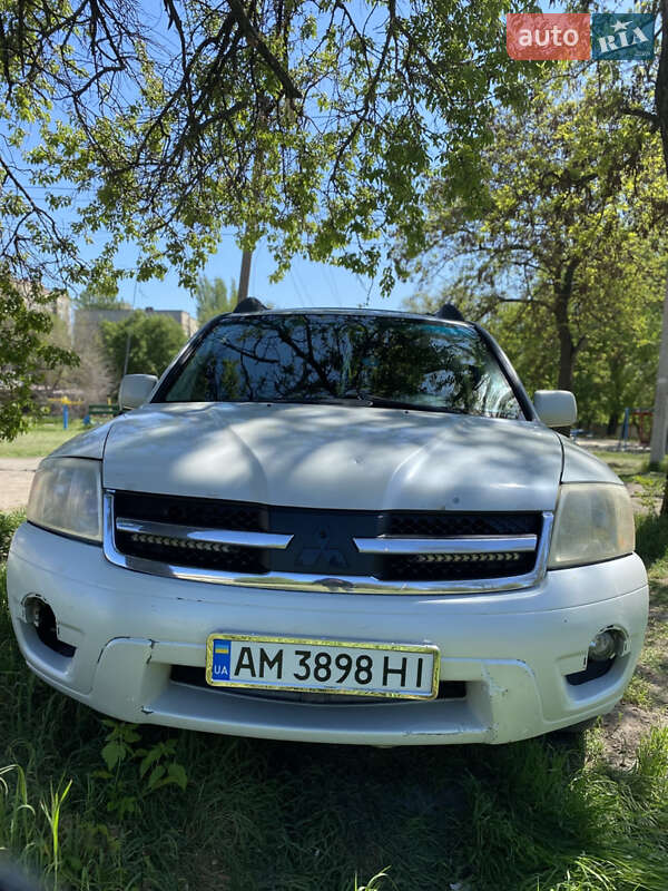 Mitsubishi Endeavor (2006)