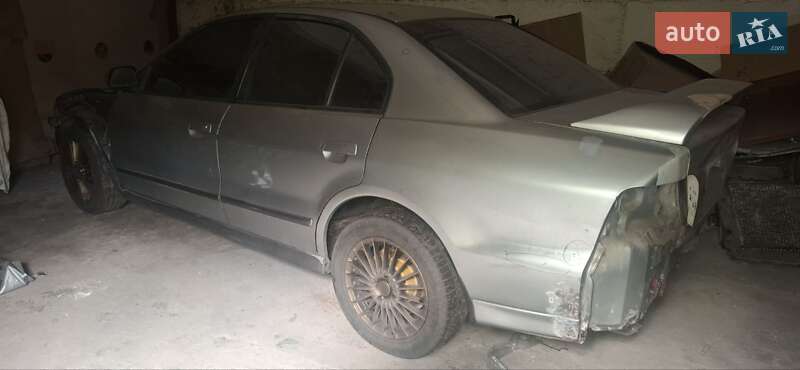 Mitsubishi Galant (1997)