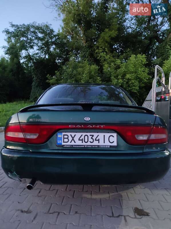 Mitsubishi Galant (1996)