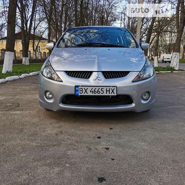 Mitsubishi Grandis (2007)