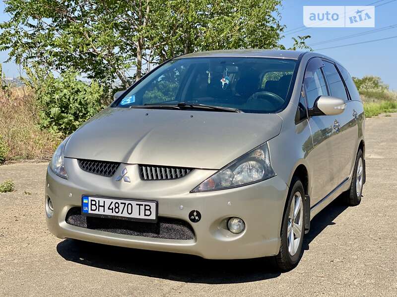 Mitsubishi Grandis (2006)