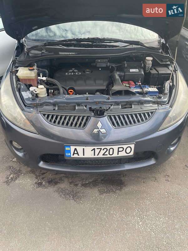 Mitsubishi Grandis (2007)
