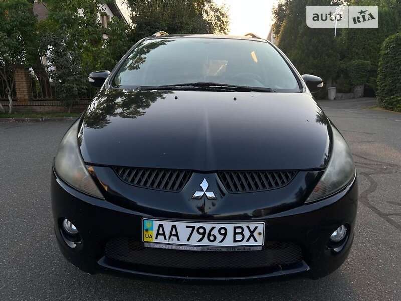 Mitsubishi Grandis (2006)