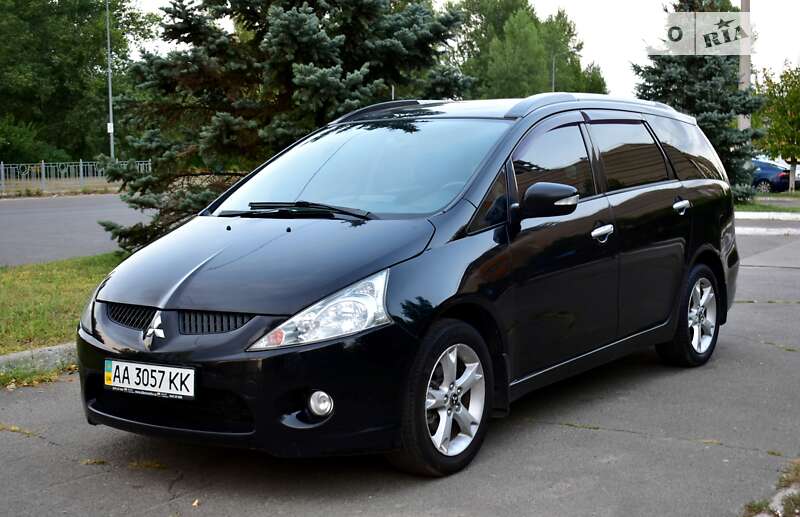 Mitsubishi Grandis (2008)