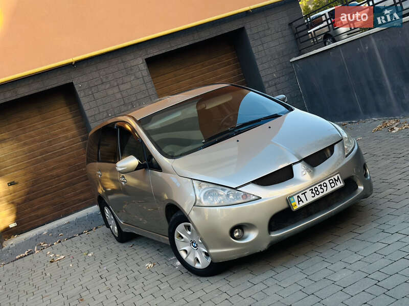 Mitsubishi Grandis (2006)