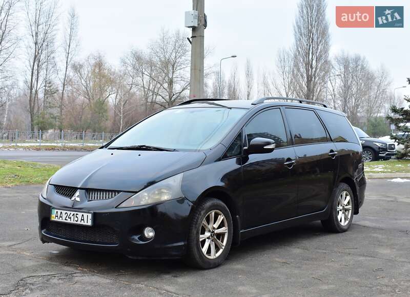 Mitsubishi Grandis (2004)