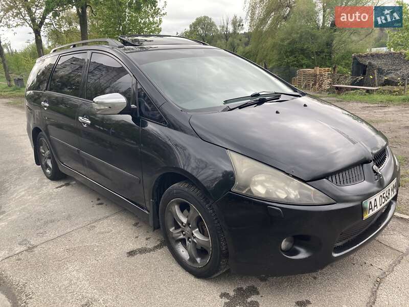 Mitsubishi Grandis (2006)