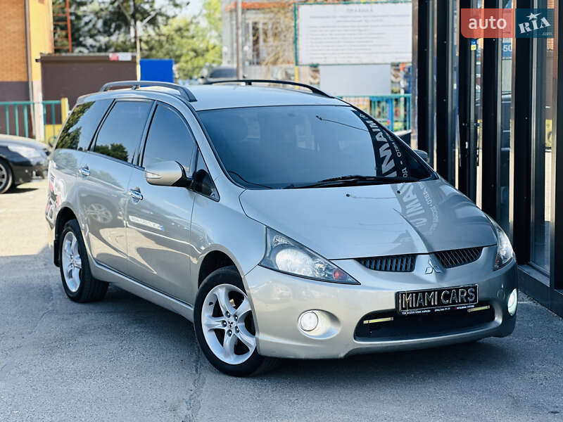 Mitsubishi Grandis (2006)