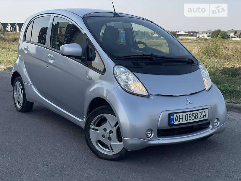 Mitsubishi I-miev (2013)
