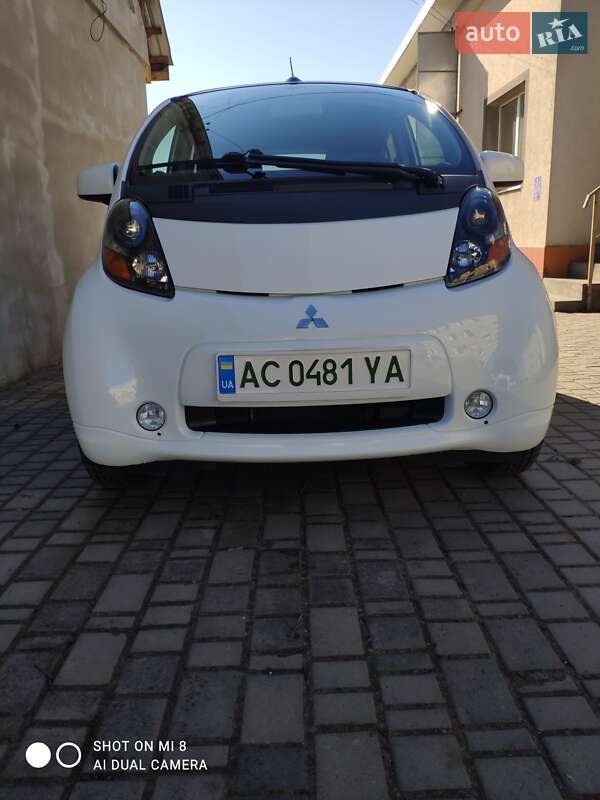Mitsubishi I-miev (2011)