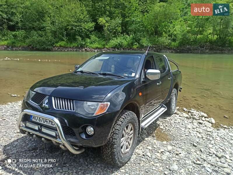 Mitsubishi L 200 (2008)