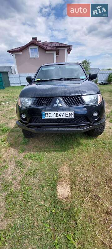 Mitsubishi L 200 (2007)