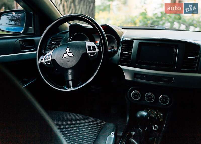 Mitsubishi Lancer (2009)