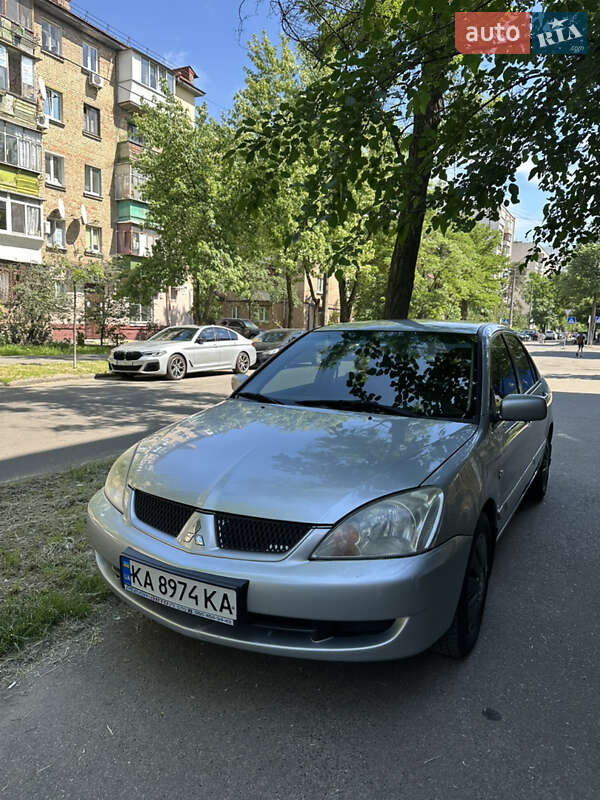 Mitsubishi Lancer (2005)