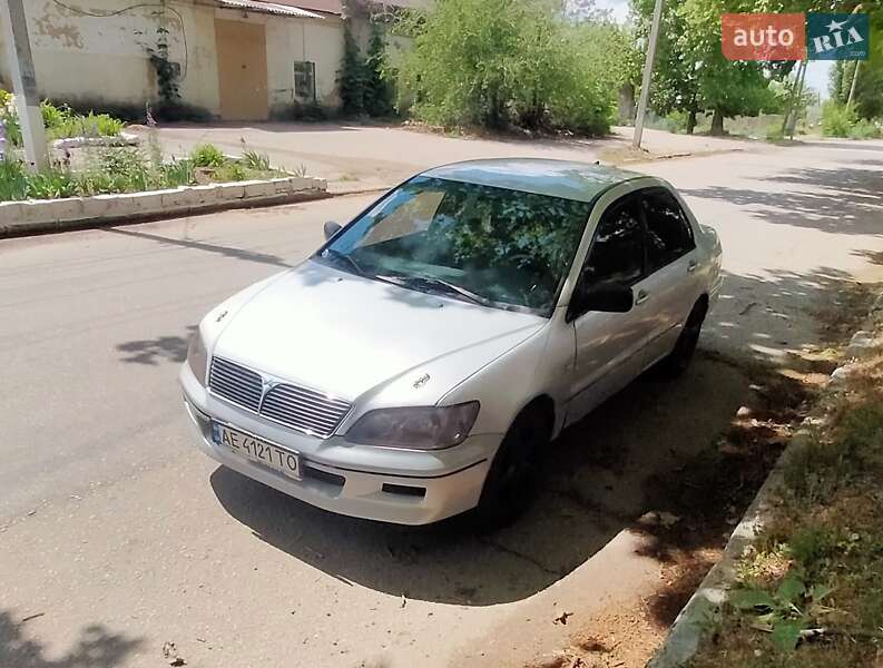 Mitsubishi Lancer (2001)