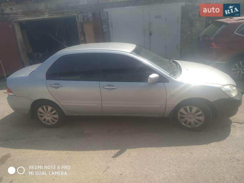 Mitsubishi Lancer (2006)