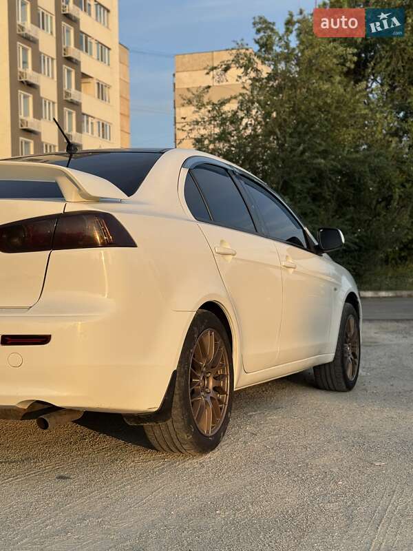 Mitsubishi Lancer (2007)