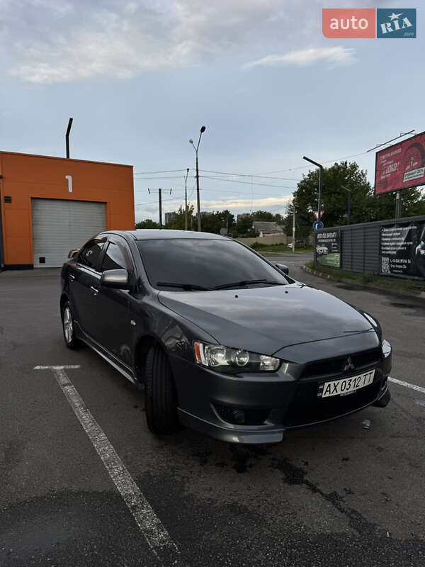Mitsubishi Lancer (2008)