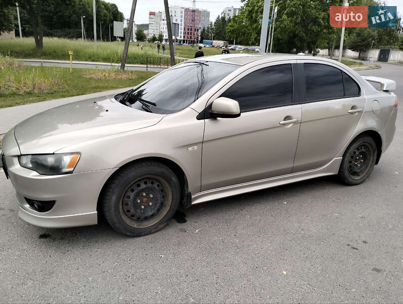 Mitsubishi Lancer (2008)