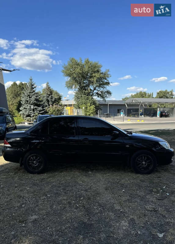 Mitsubishi Lancer (2007)