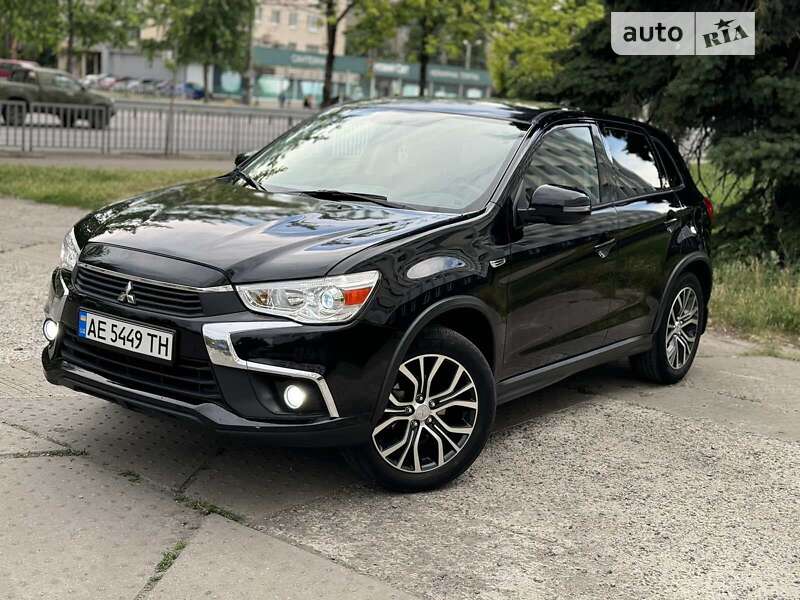 Mitsubishi Outlander sport (2018)