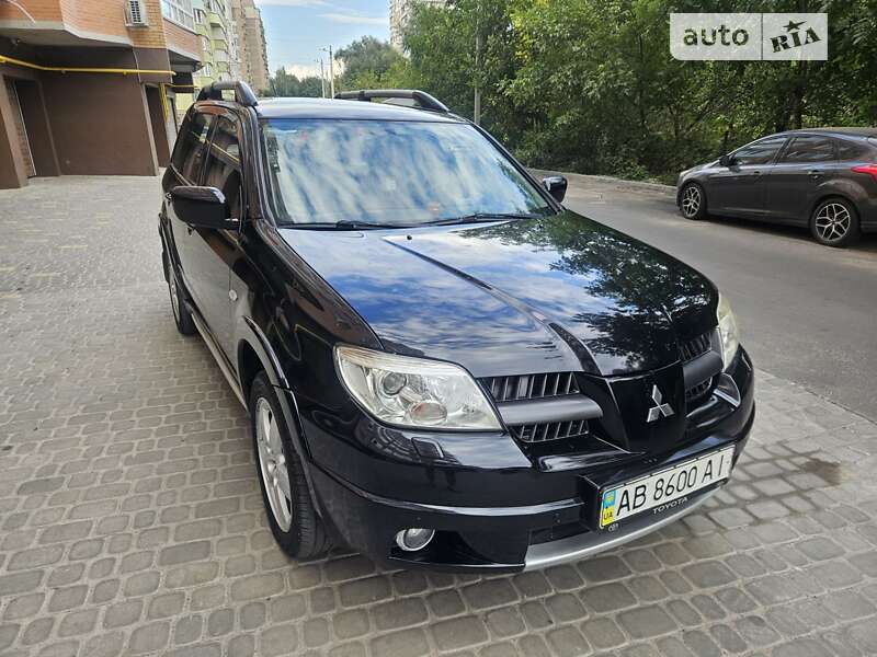 Mitsubishi Outlander sport (2006)