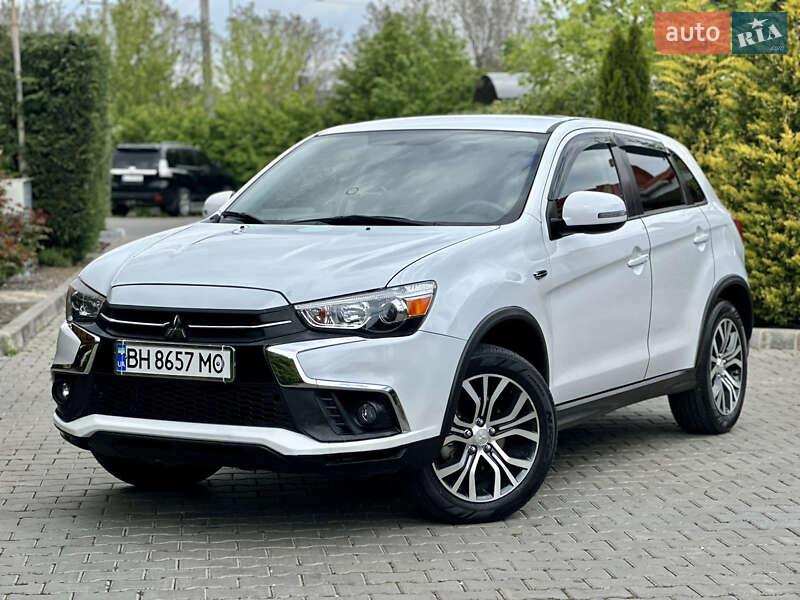 Mitsubishi Outlander sport (2018)