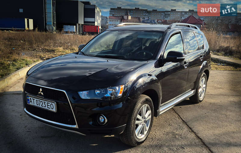 Mitsubishi Outlander xl (2011)
