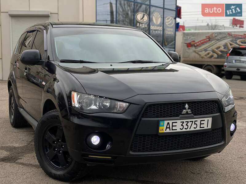 Mitsubishi Outlander (2010)