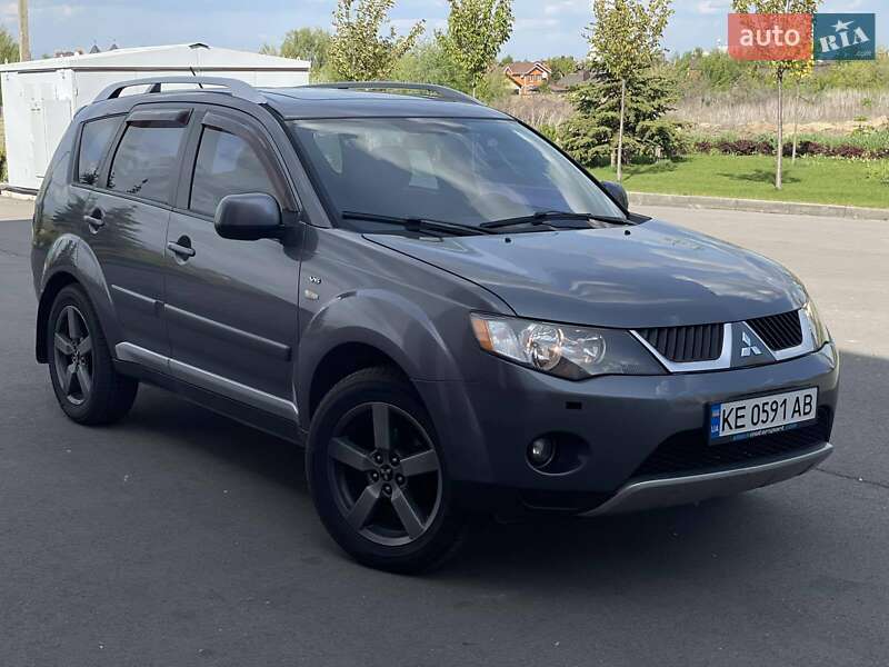 Mitsubishi Outlander (2007)