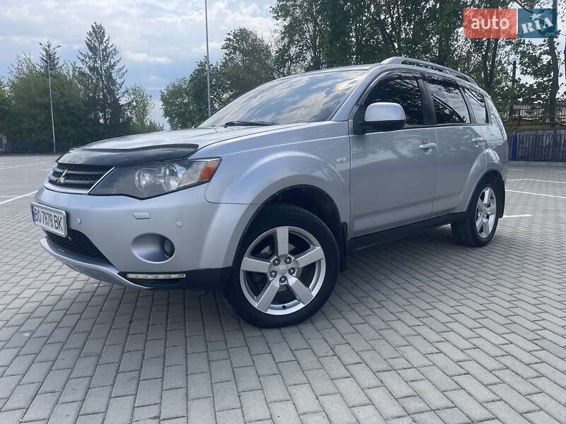 Mitsubishi Outlander (2007)