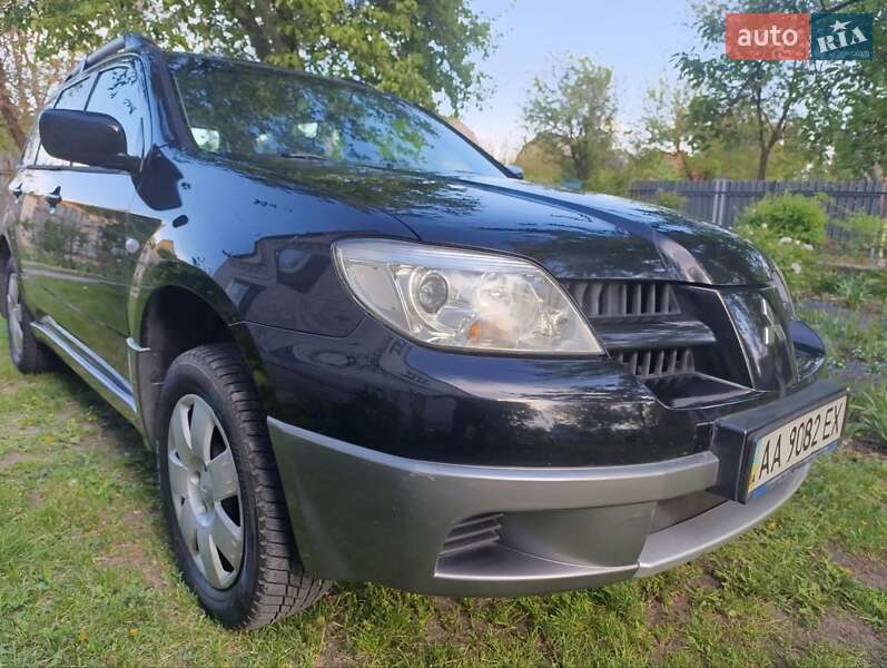 Mitsubishi Outlander (2007)