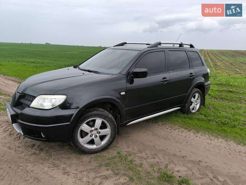 Mitsubishi Outlander (2007)