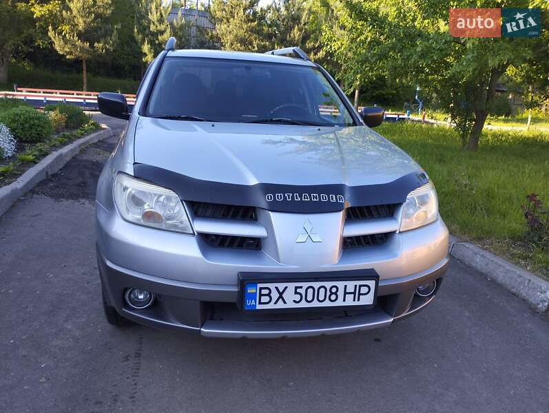 Mitsubishi Outlander (2008)
