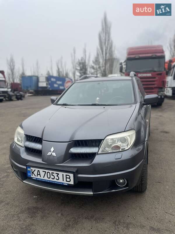 Mitsubishi Outlander (2006)