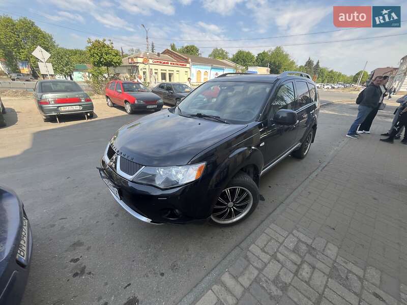 Mitsubishi Outlander (2007)