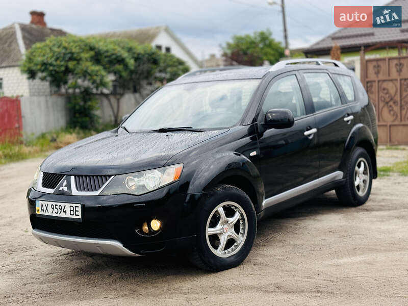 Mitsubishi Outlander (2008)